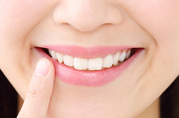 矯正歯科とは、健康できれいな歯並び、新しい自分への第一歩！